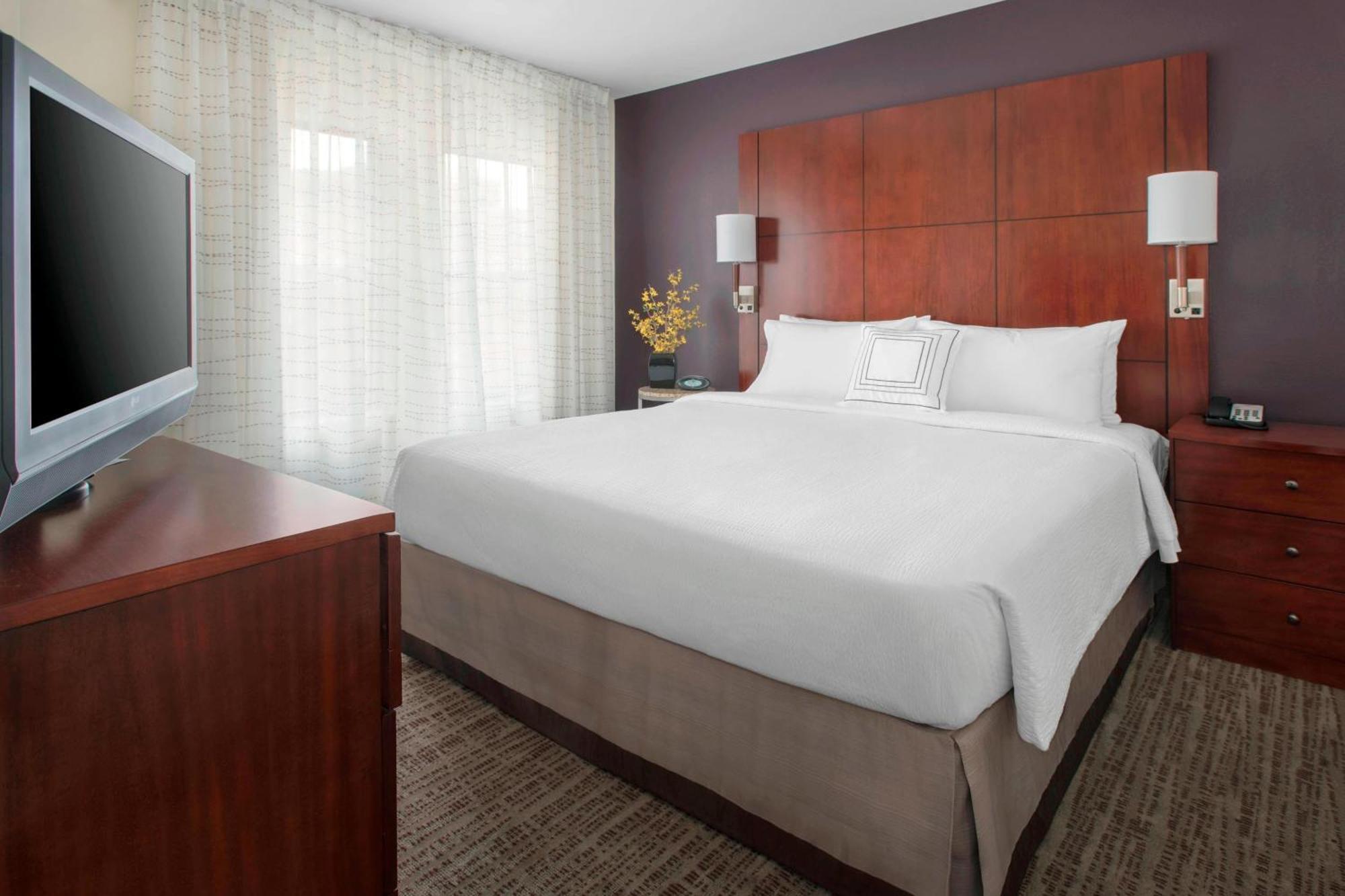 Residence Inn Alexandria Old Town South At Carlyle Dış mekan fotoğraf