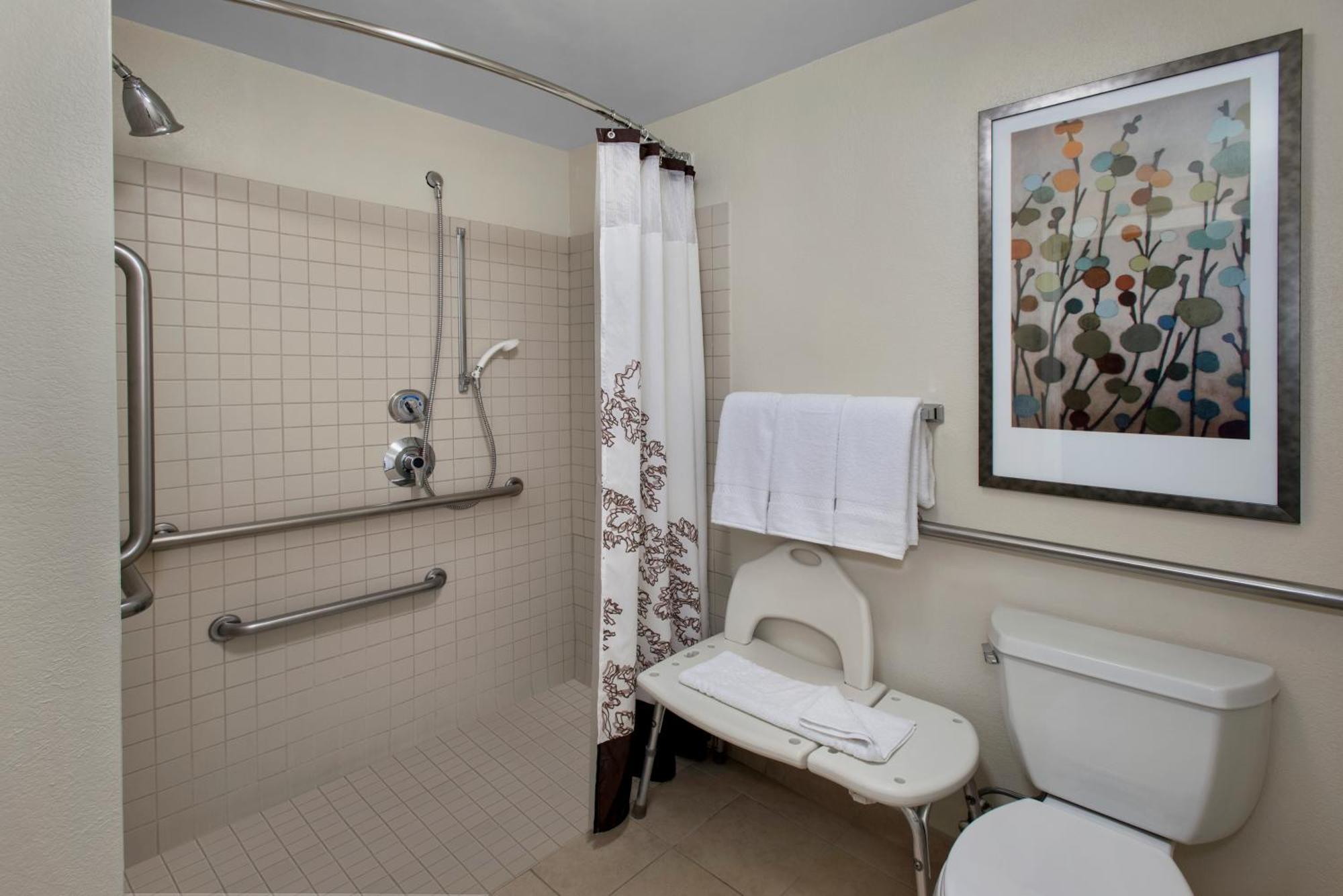 Residence Inn Alexandria Old Town South At Carlyle Dış mekan fotoğraf