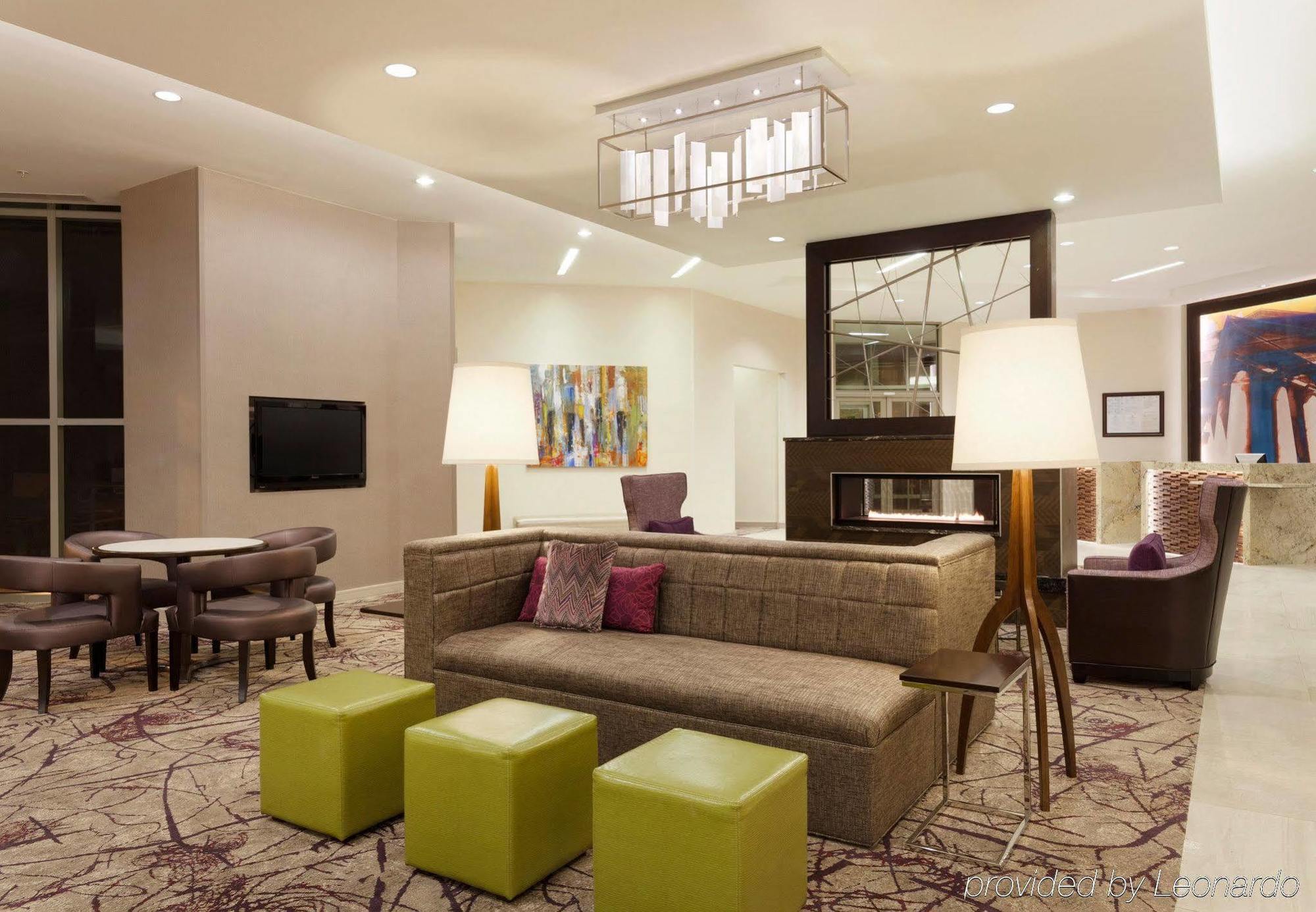 Residence Inn Alexandria Old Town South At Carlyle İç mekan fotoğraf