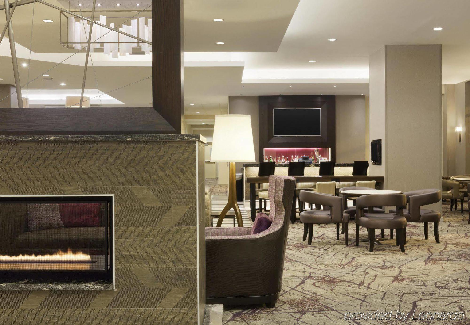 Residence Inn Alexandria Old Town South At Carlyle İç mekan fotoğraf